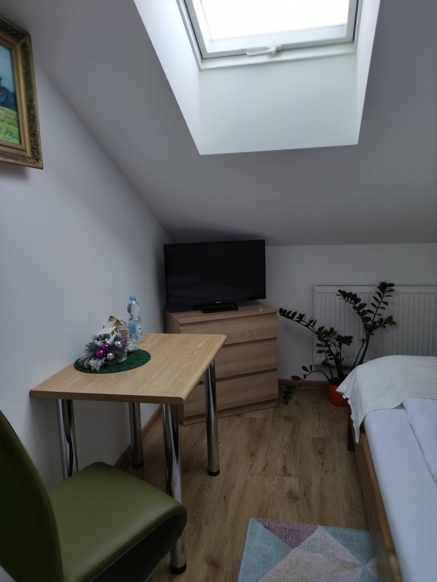 Homestay Stróżówka Gorlice Exterior foto
